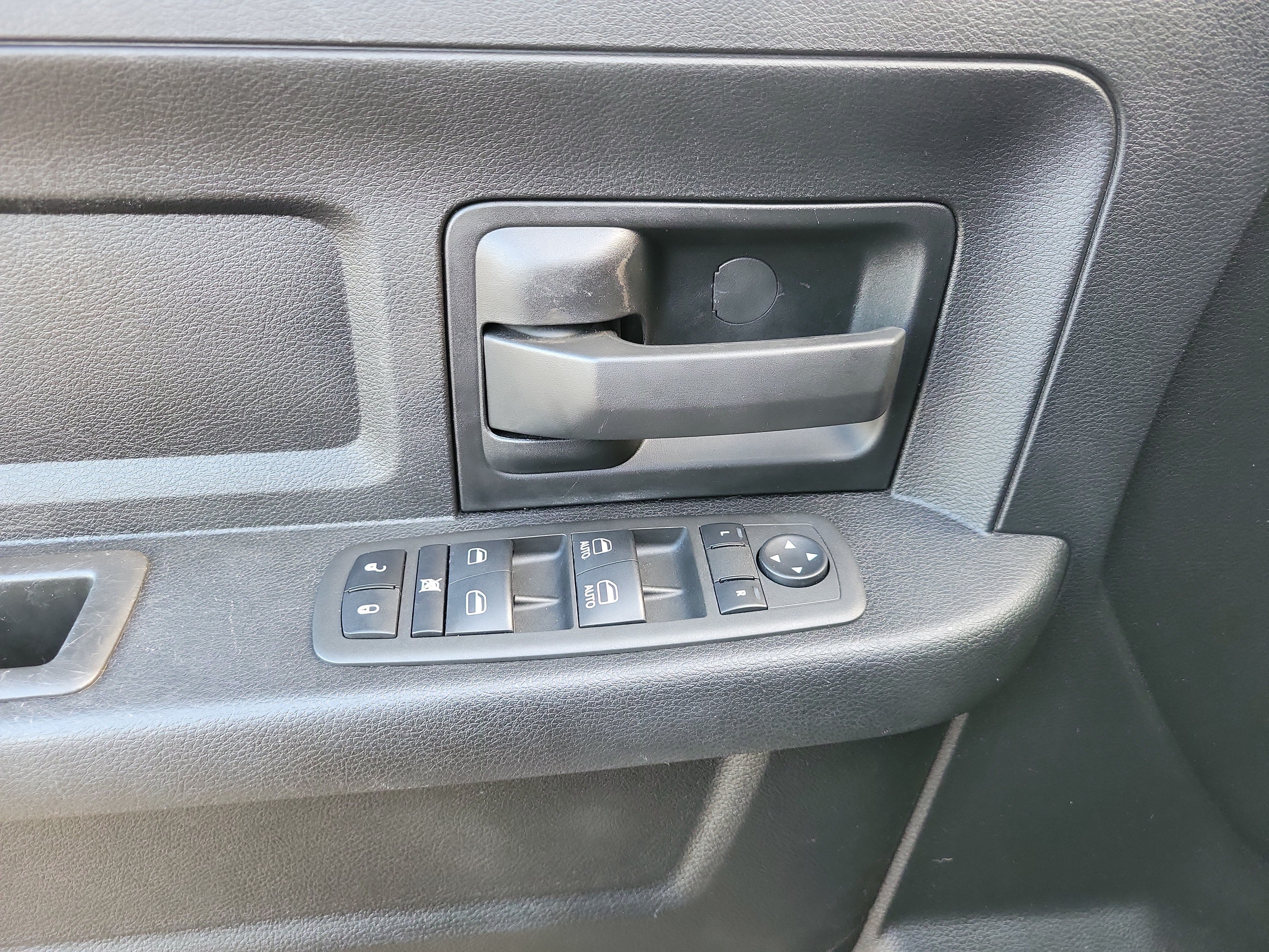 Used 2022 RAM 1500 Tradesman w/ Tradesman SXT Package AWD/4WD image 24