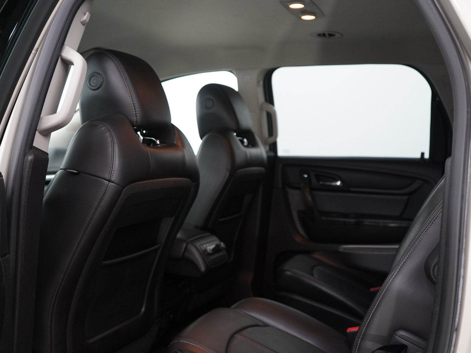 Used 2017 GMC Acadia Limited SLT AWD/4WD image 19