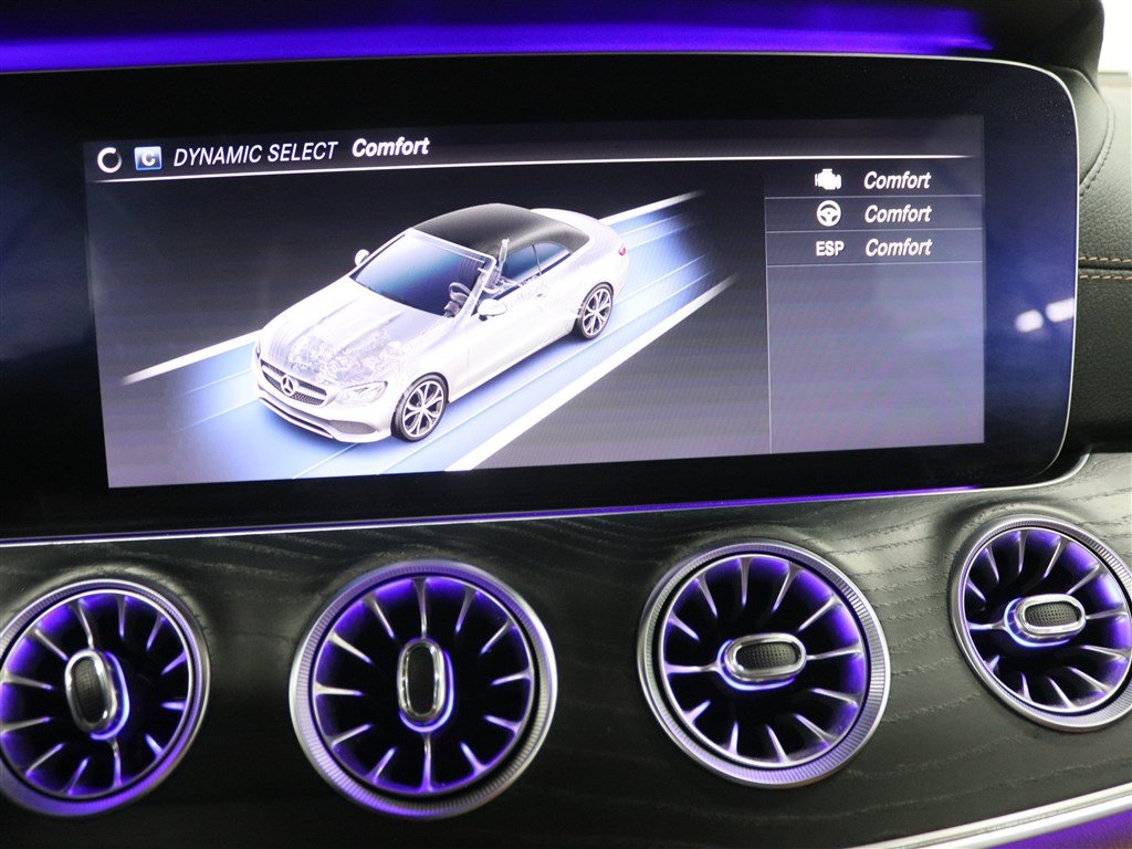 Used 2020 Mercedes-Benz E 450 4MATIC Cabriolet image 40
