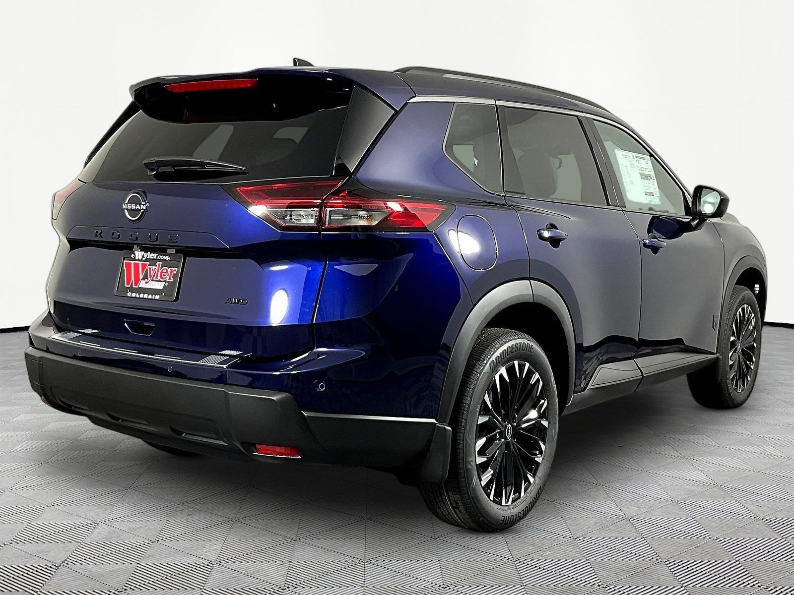 New 2026 Nissan Rogue Dark Armor AWD/4WD image 7