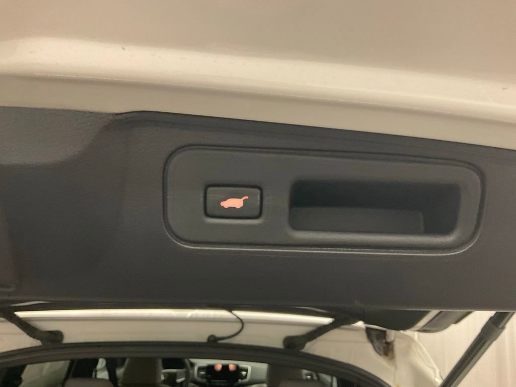 Used 2024 Honda Passport EX-L image 32