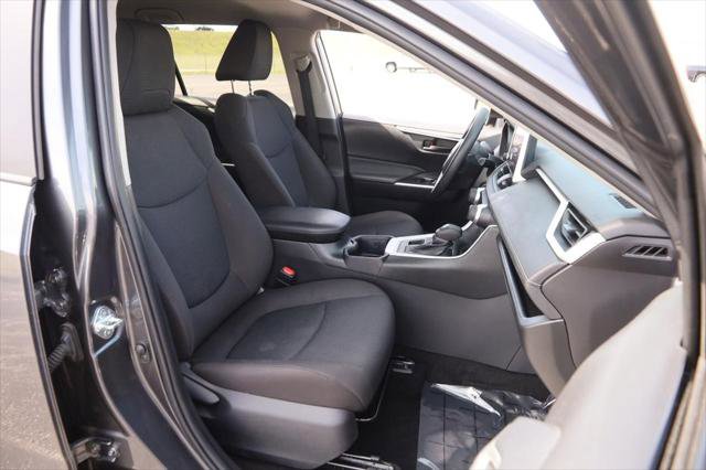 Certified 2023 Toyota RAV4 LE AWD/4WD image 25