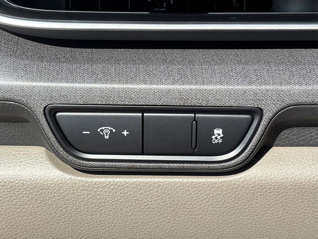 New 2026 Kia Carnival EX image 29