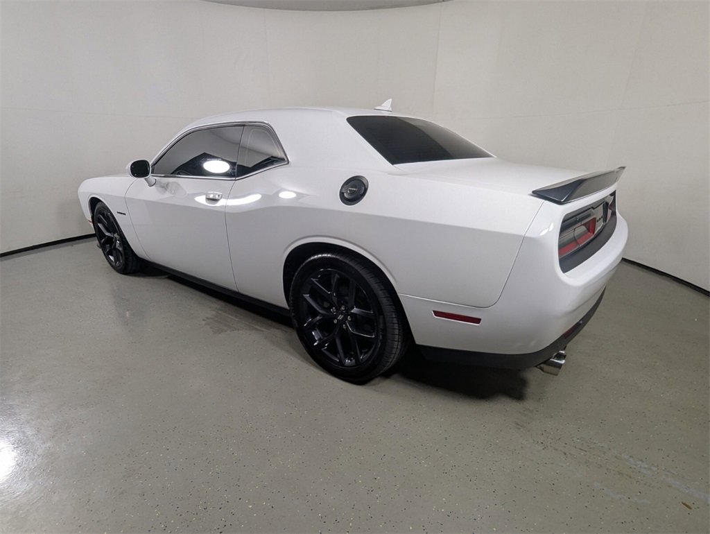 Used 2022 Dodge Challenger R/T w/ Plus Package image 5