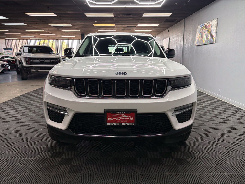 Used 2022 Jeep Grand Cherokee Limited 4xe AWD/4WD image 3