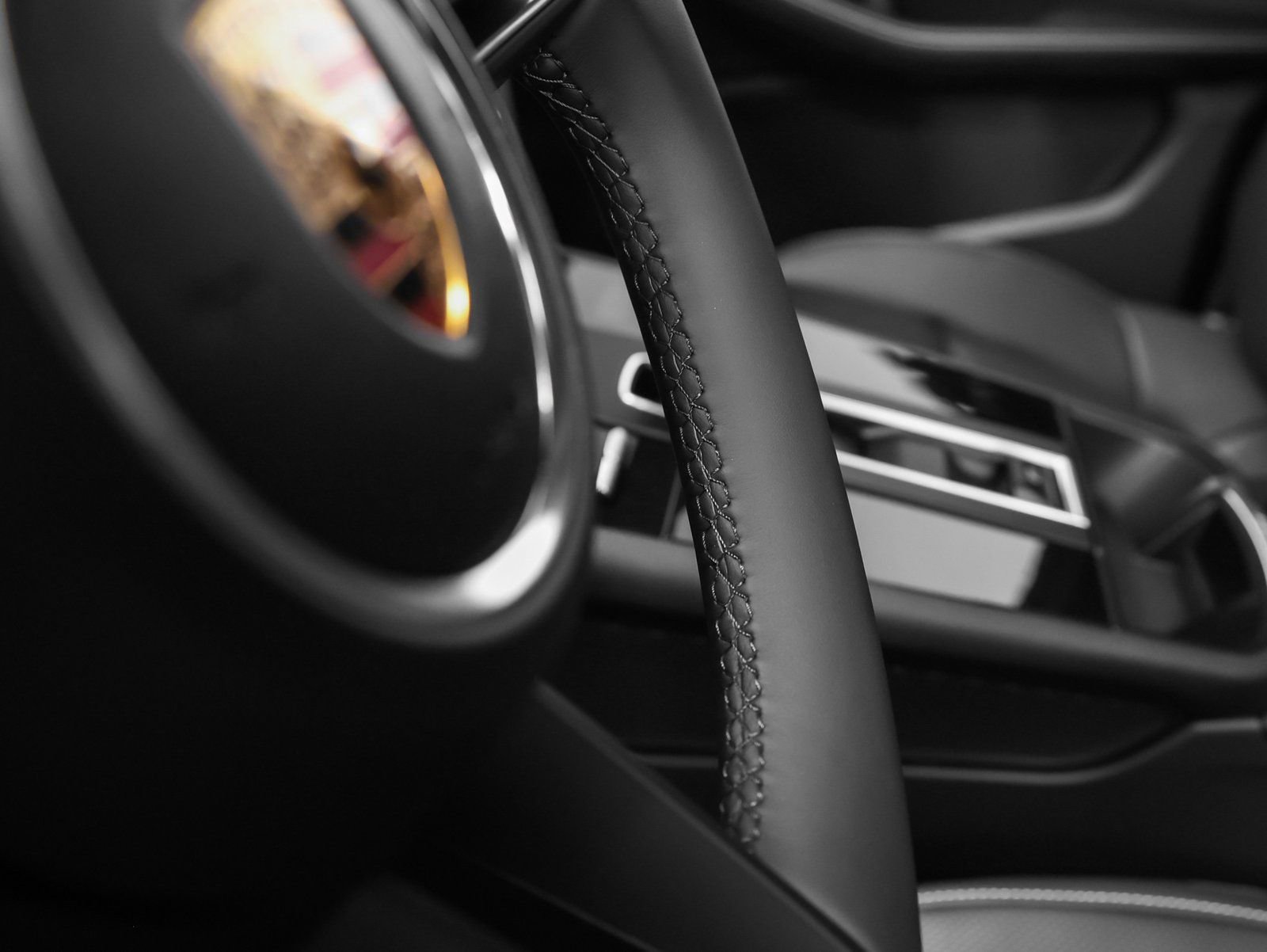 New 2026 Porsche Macan image 33