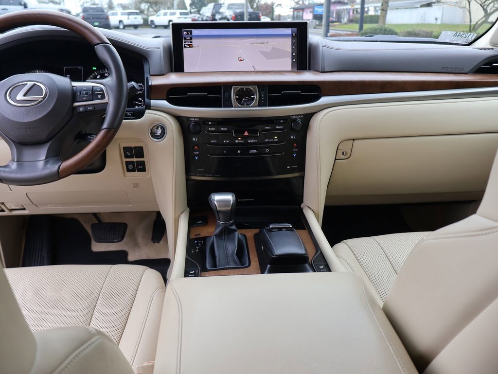 Used 2019 Lexus LX 570 570 image 25