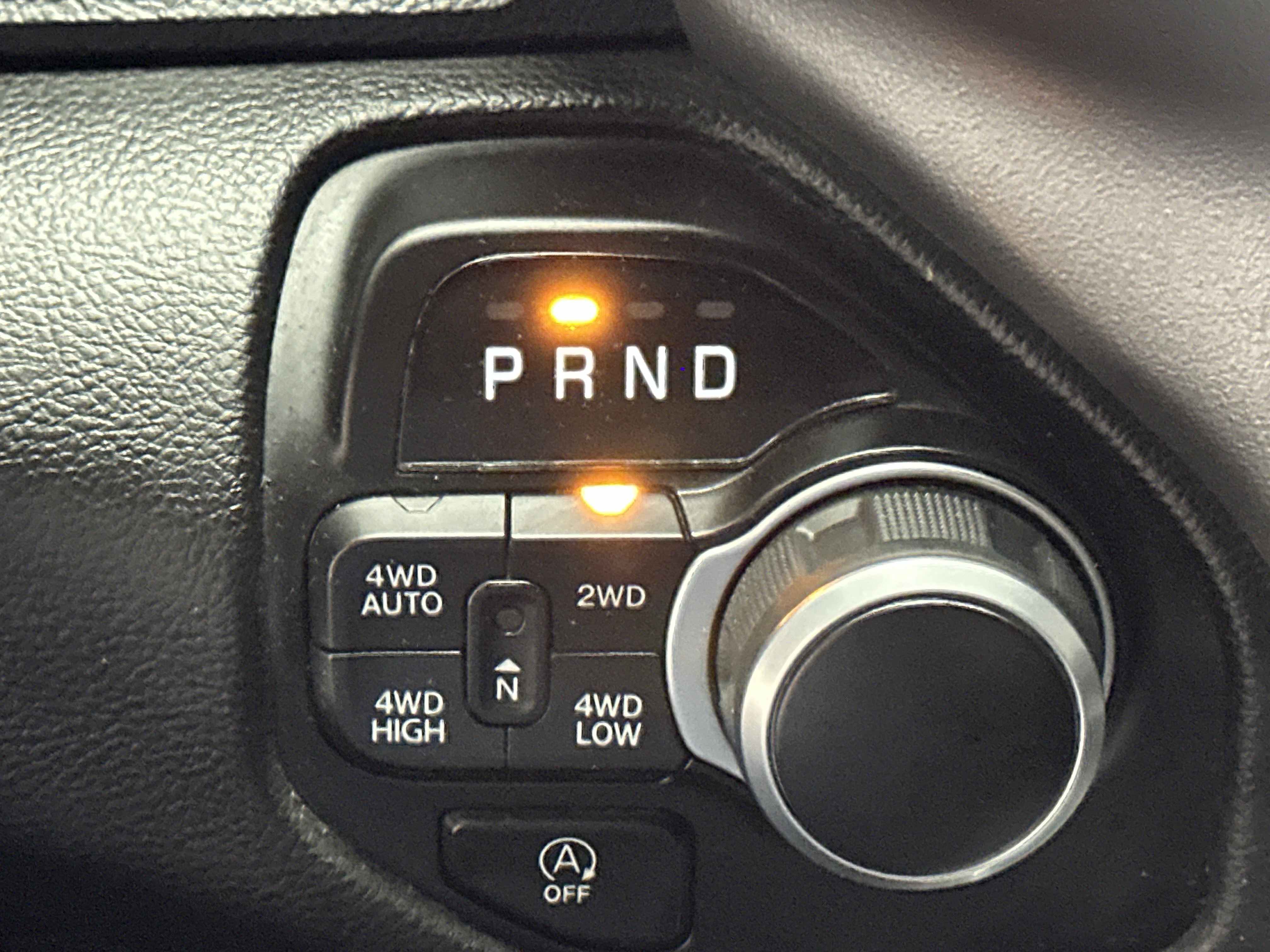 Used 2023 RAM 1500 Big Horn AWD/4WD image 24