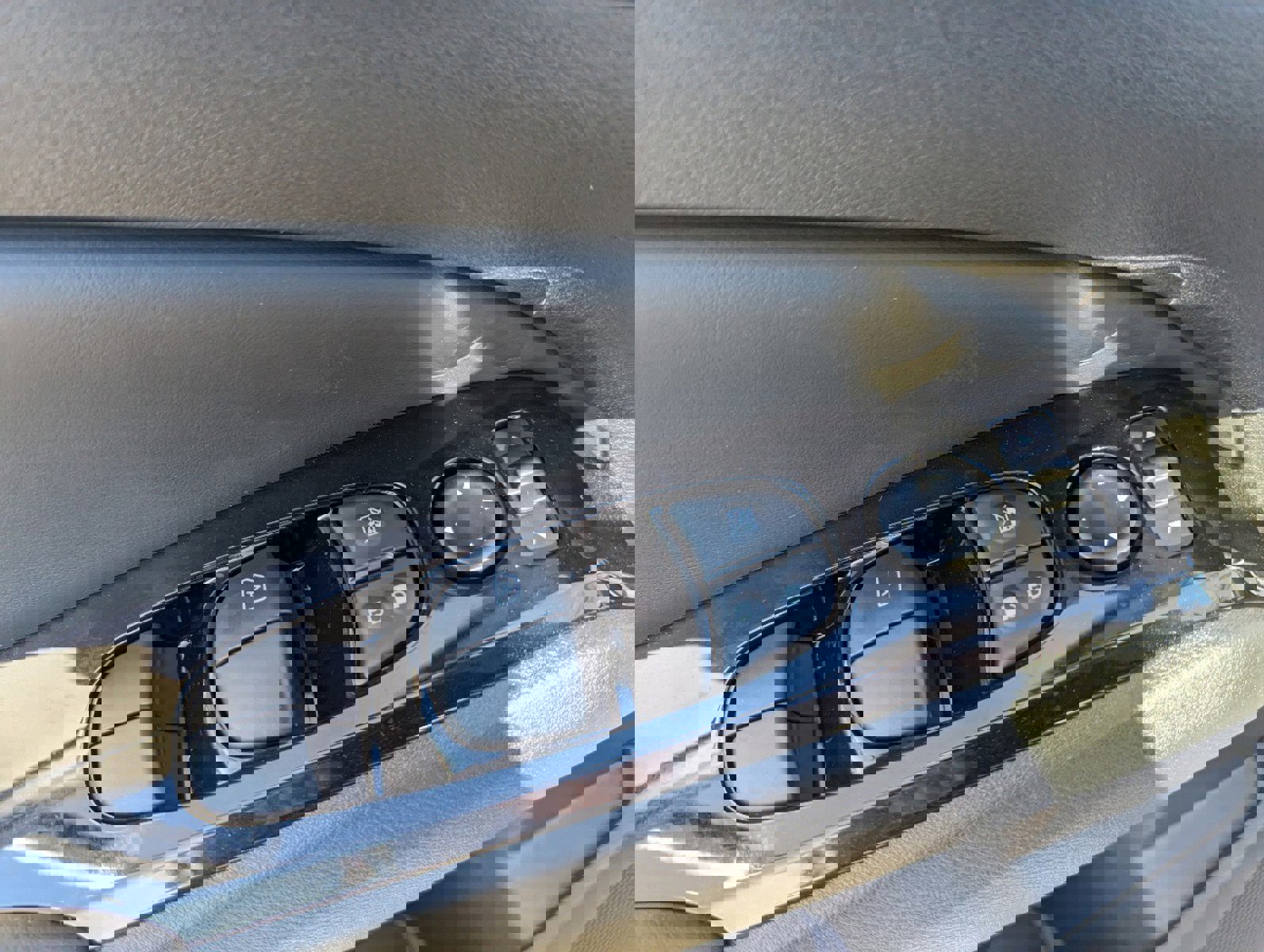 New 2025 Nissan Altima 2.5 SR image 15