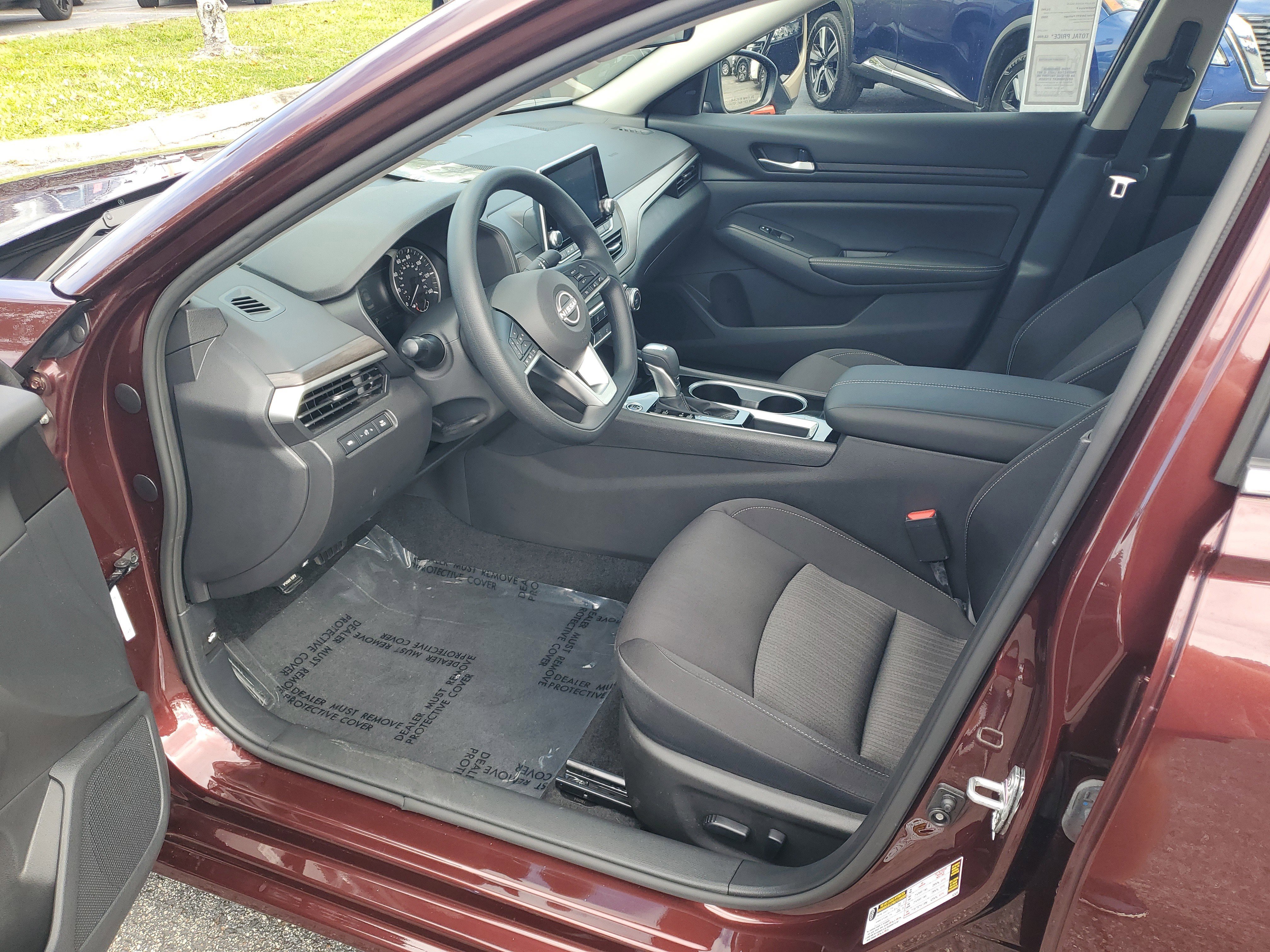 Certified 2024 Nissan Altima 2.5 SV image 11