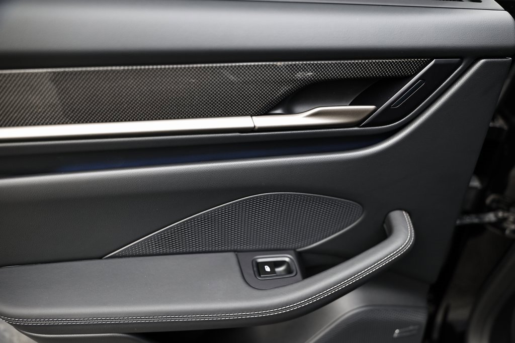 New 2025 Porsche Macan Turbo Electric image 25