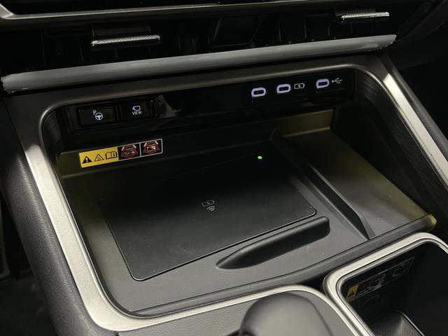 Used 2025 Lexus TX 500h AWD image 24