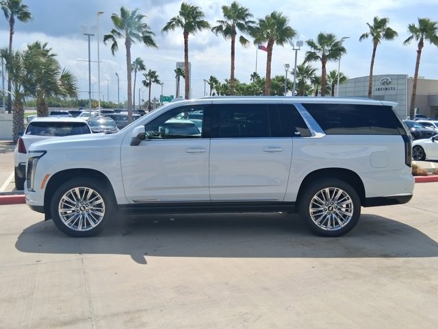 New 2026 Cadillac Escalade ESV Luxury w/ LPO, Floor Liner Package image 3