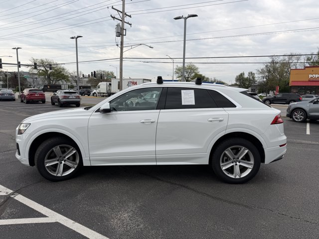 Used 2019 Audi Q8 Premium w/ Convenience Package AWD/4WD image 3