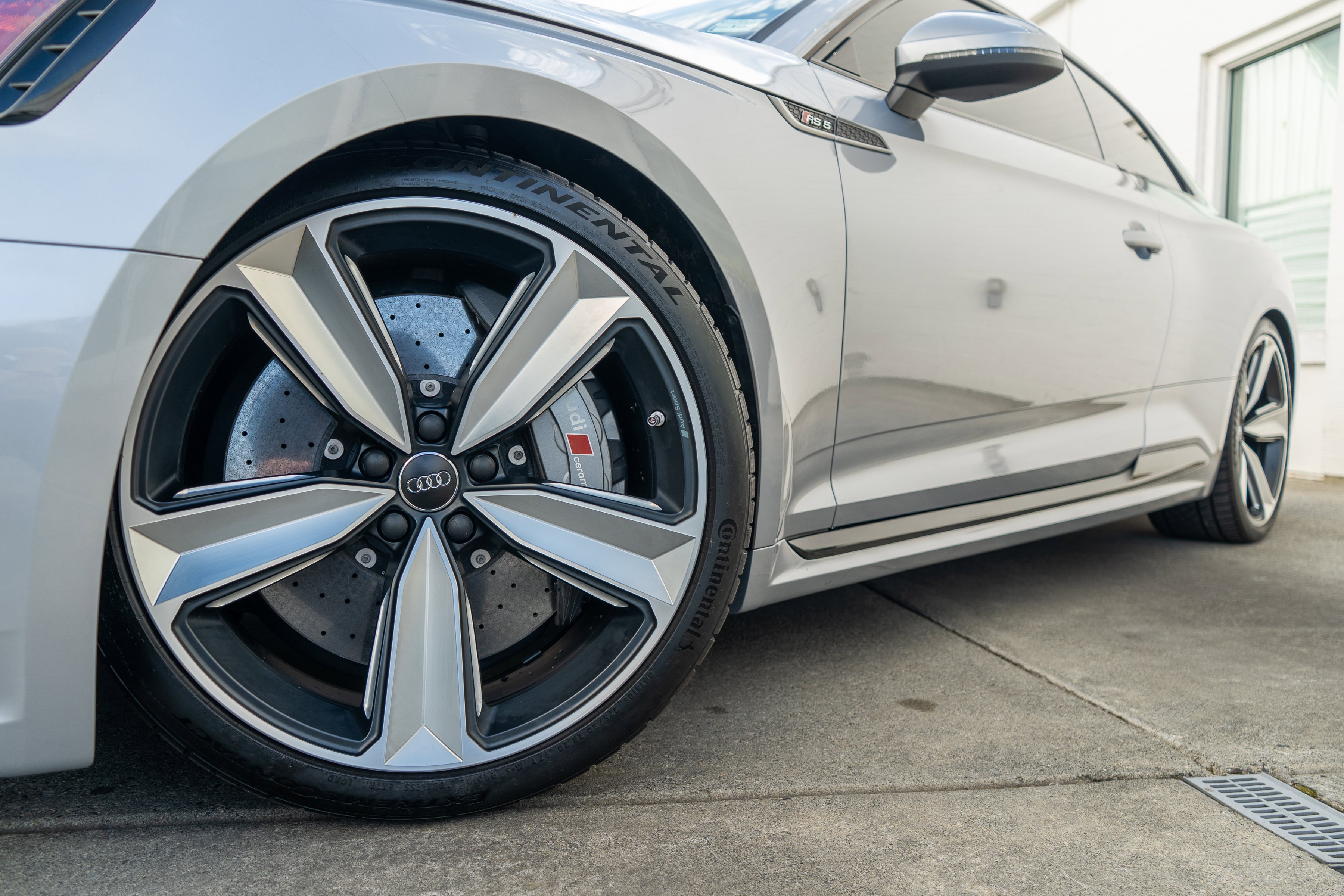 Used 2018 Audi RS 5 w/ Dynamic Plus Package AWD/4WD image 4