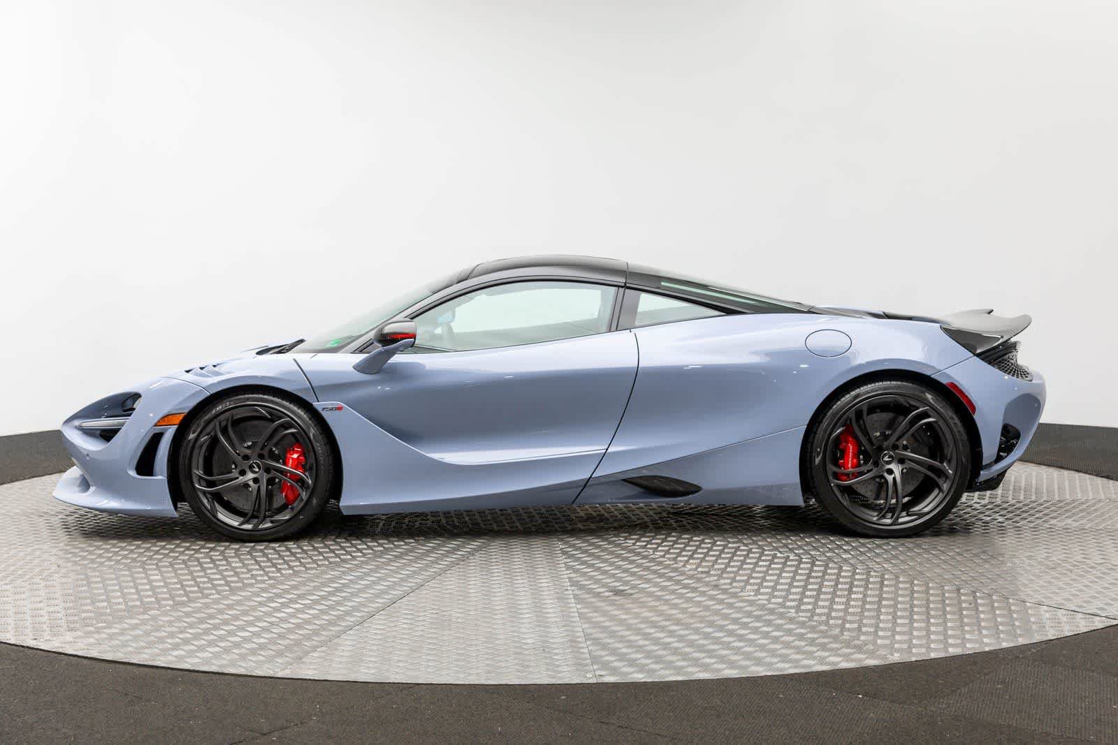 New 2026 McLaren 750S RWD image 3