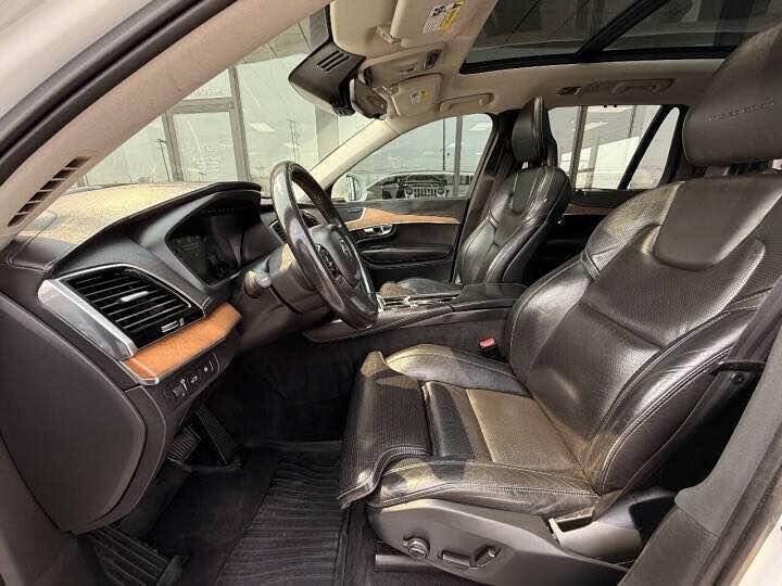 Used 2017 Volvo XC90 T8 Inscription AWD/4WD image 6