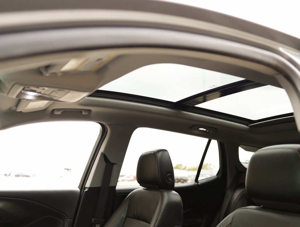 Used 2021 GMC Terrain SLT w/ Infotainment Package II image 23