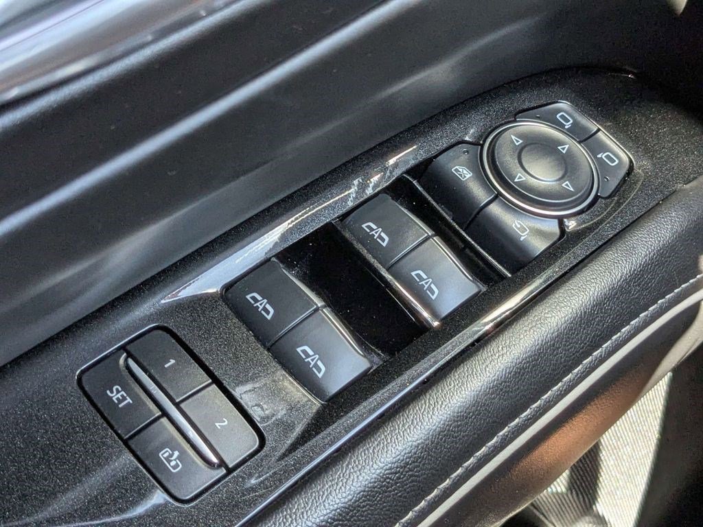 Used 2024 Cadillac Escalade Sport Platinum RWD image 27