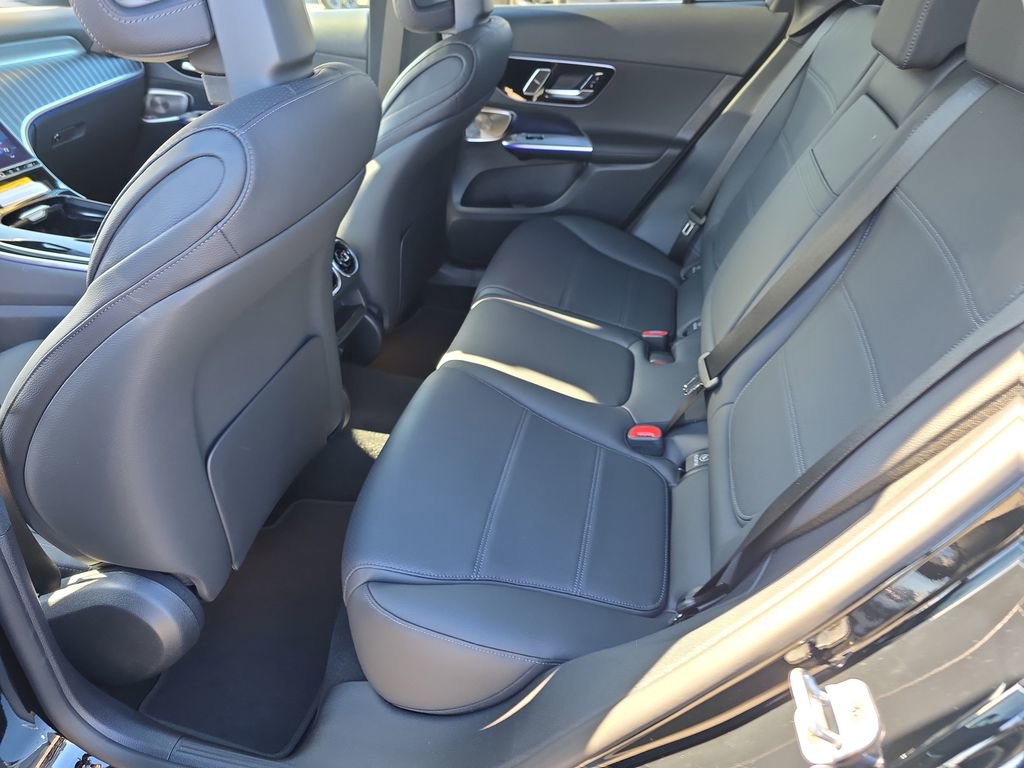 New 2026 Mercedes-Benz GLC 300 4MATIC image 10