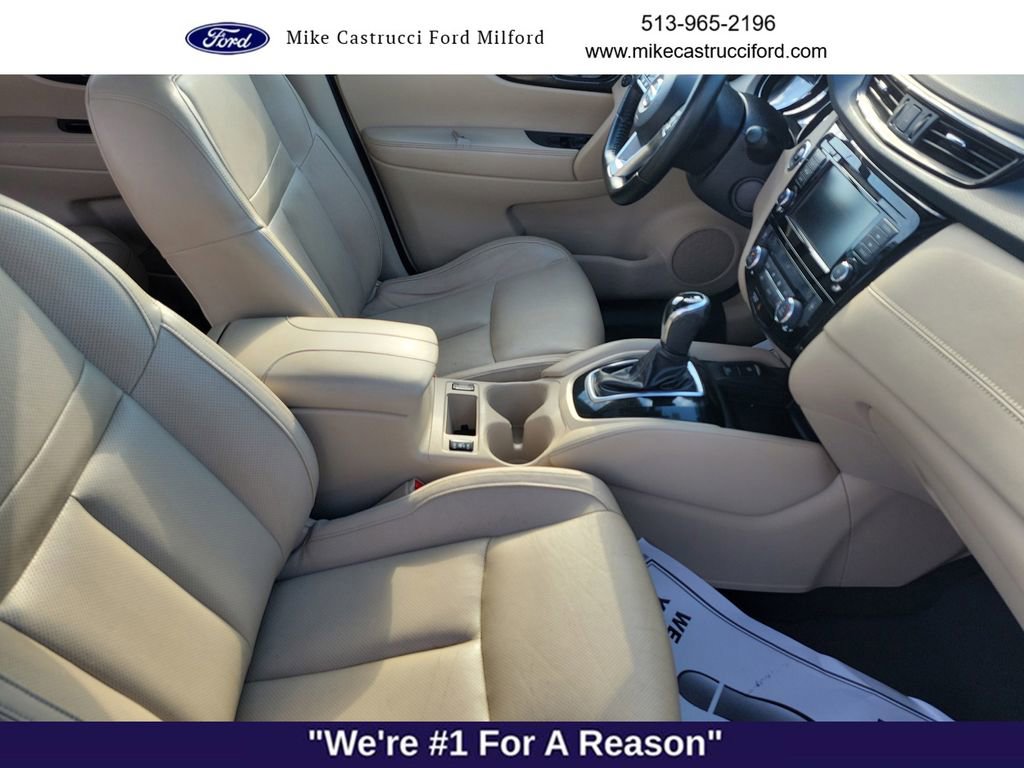 Used 2018 Nissan Rogue SL w/ Premium Package image 27