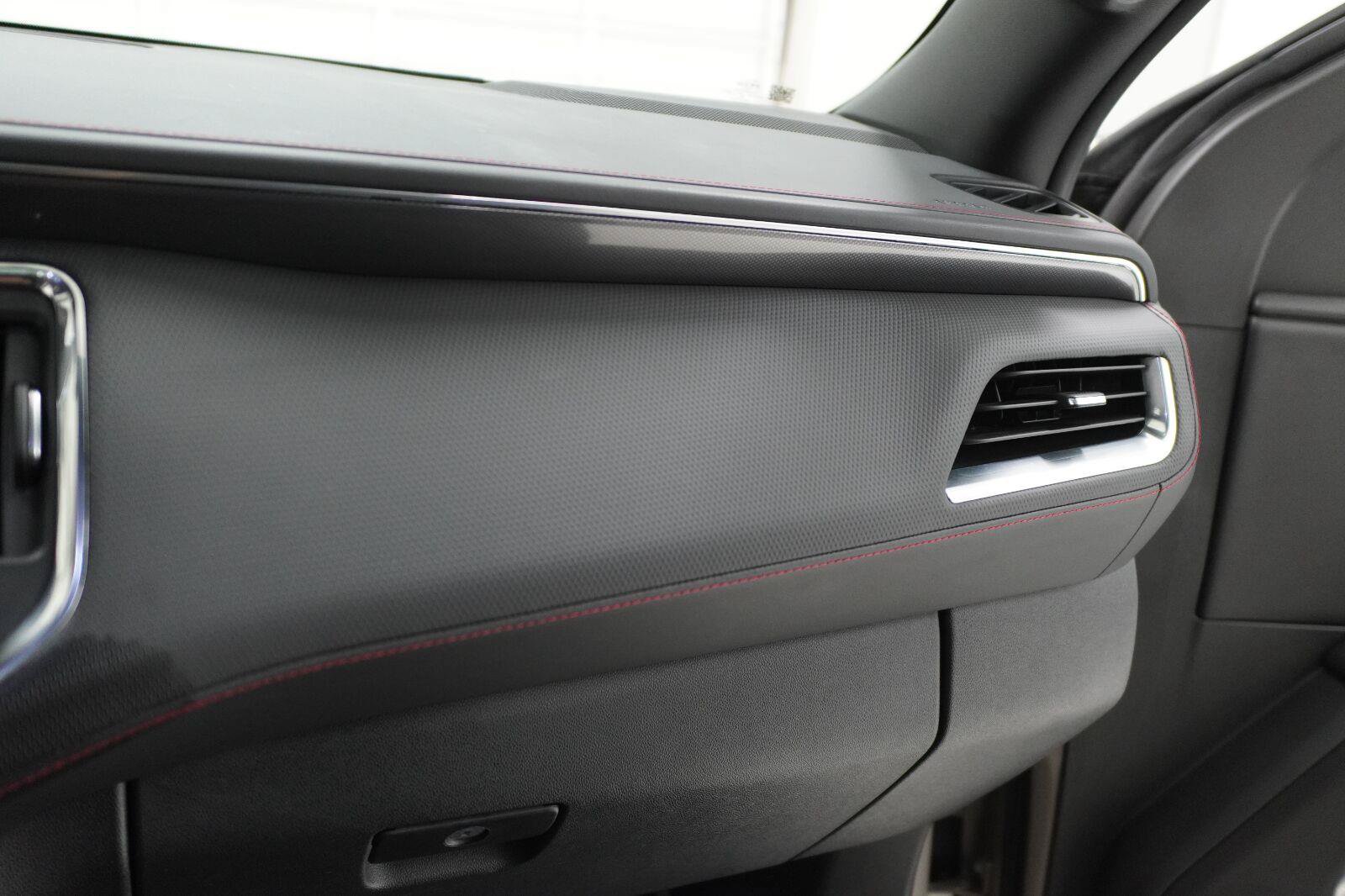 Used 2024 Chevrolet Tahoe RST w/ Luxury Package RWD image 20