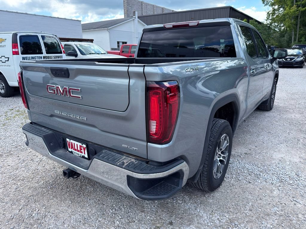 Used 2025 GMC Sierra 1500 SLT AWD/4WD image 7