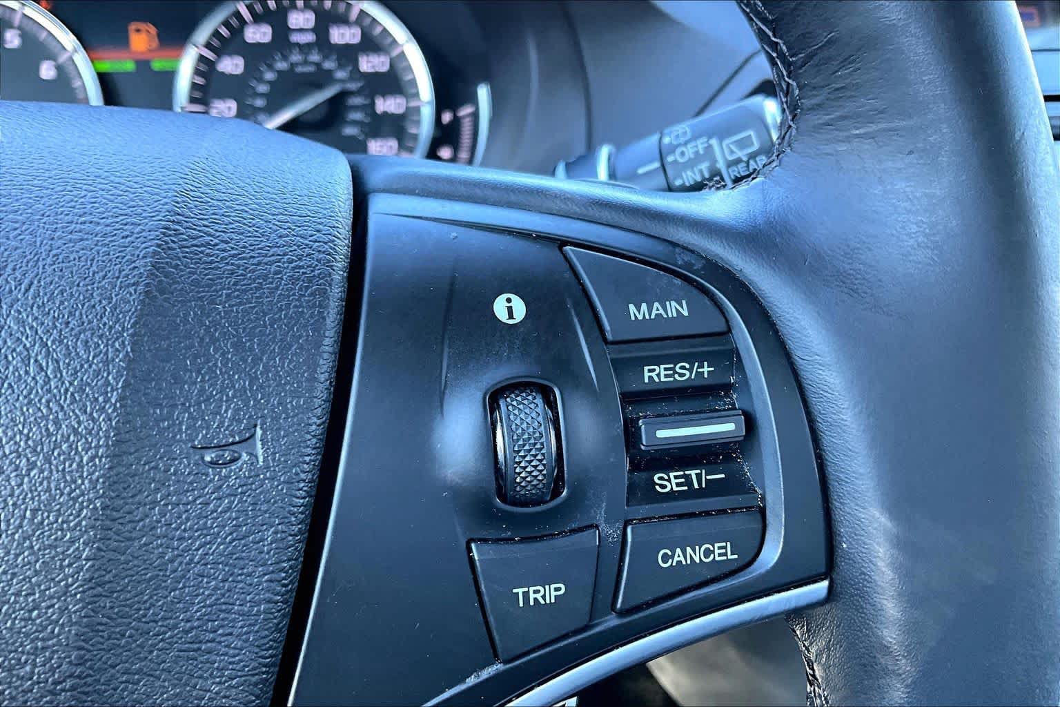 Used 2017 Acura MDX w/ Technology Package AWD/4WD image 24