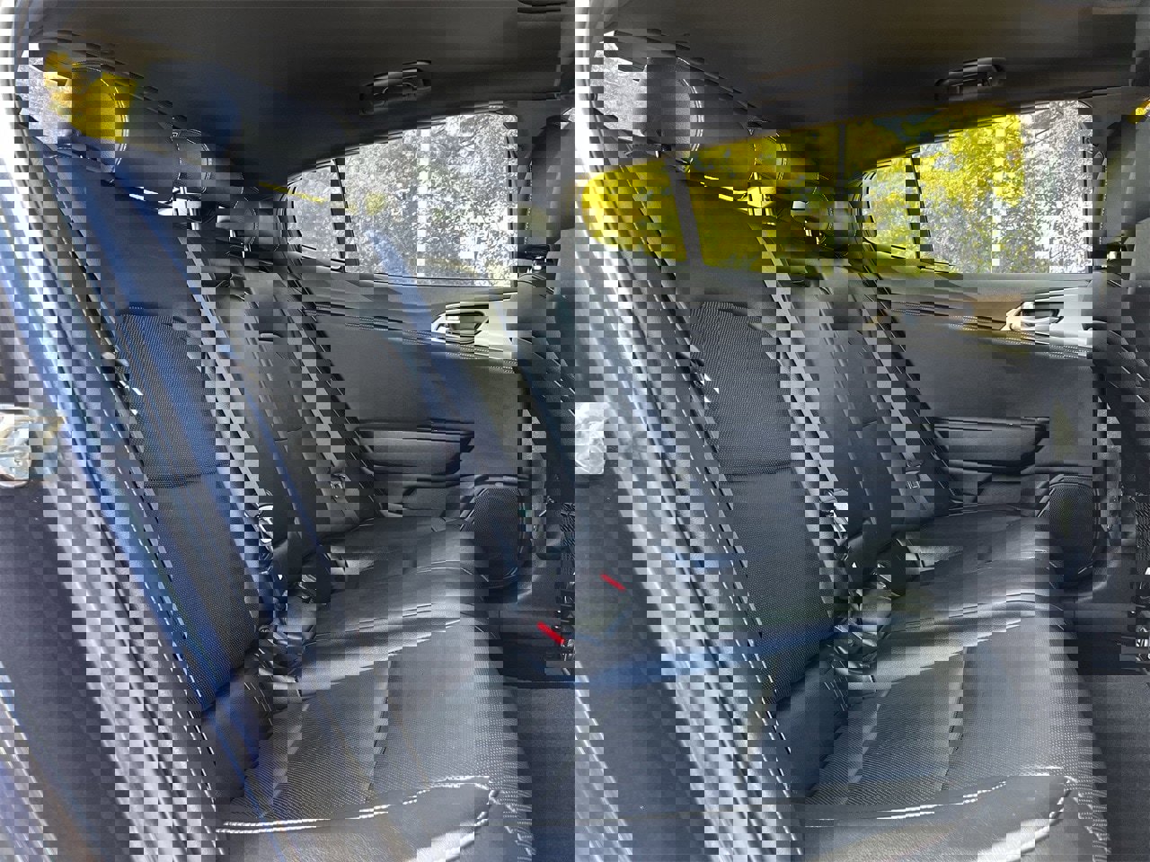 Used 2022 Kia Stinger GT1 image 26