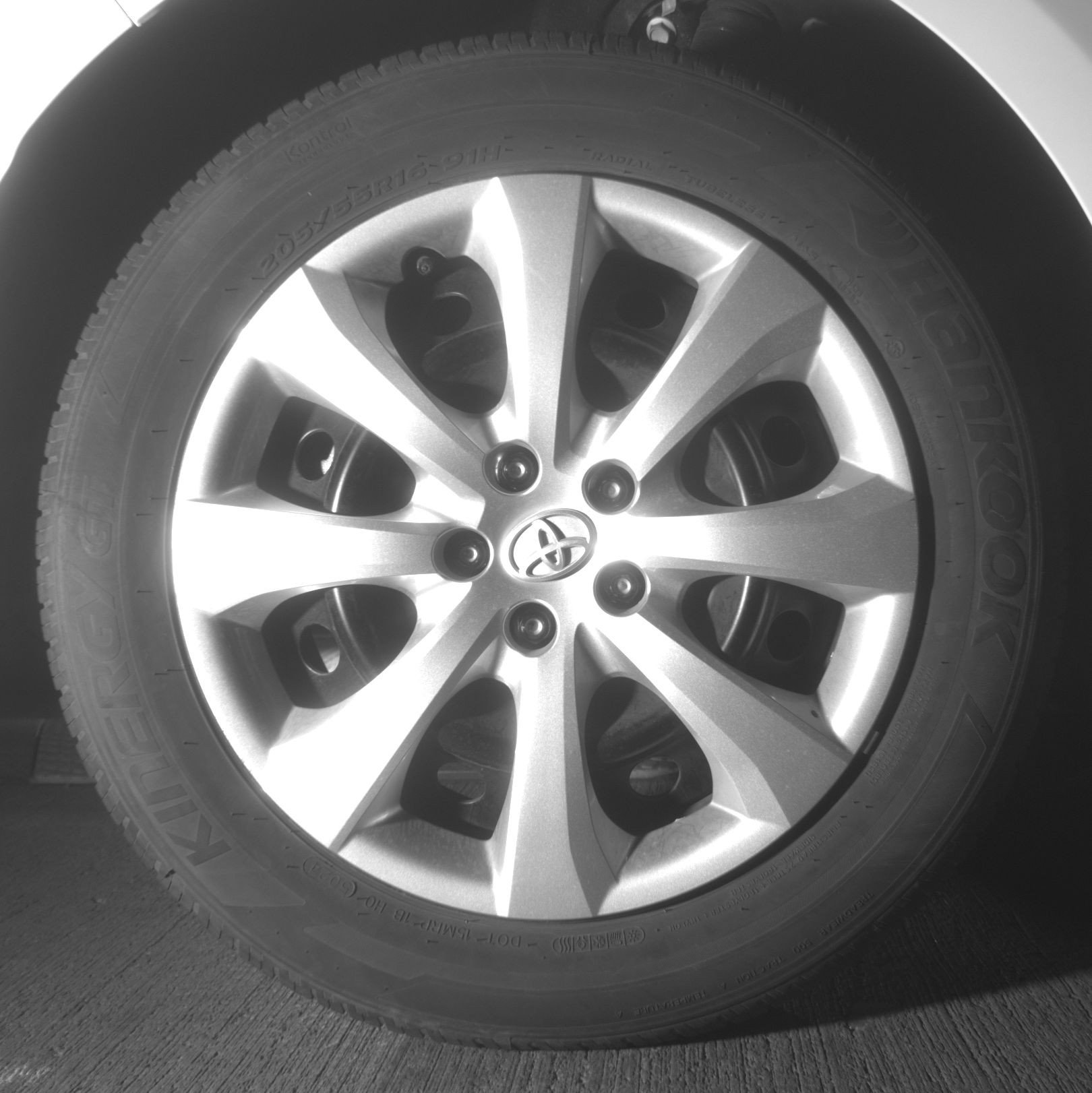Used 2025 Toyota Corolla LE FWD image 15