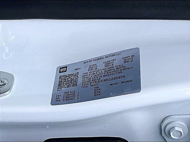 Used 2024 Chevrolet Colorado Trail Boss AWD/4WD image 33