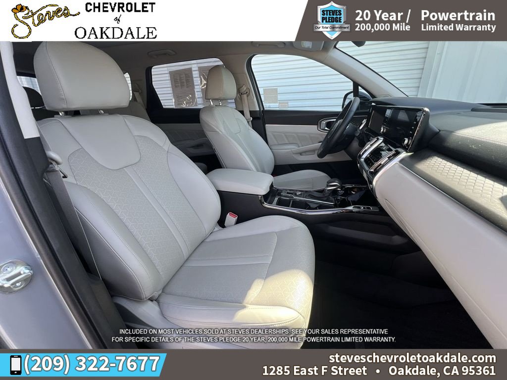 Used 2023 Kia Sorento SX AWD/4WD image 32