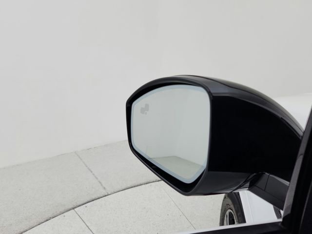 Certified 2025 Land Rover Discovery Sport S image 27