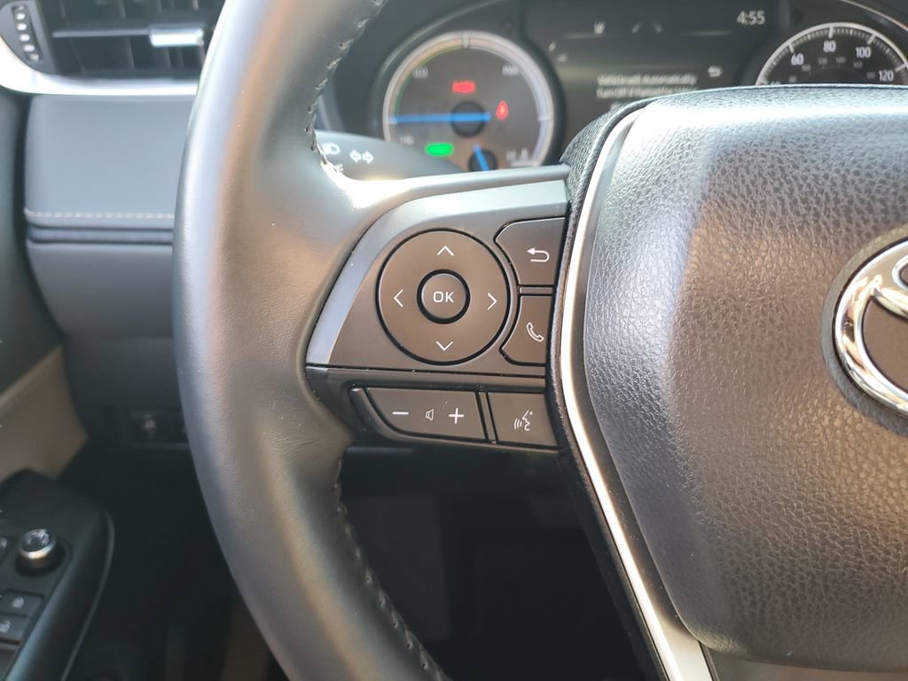 Certified 2023 Toyota Venza LE image 25