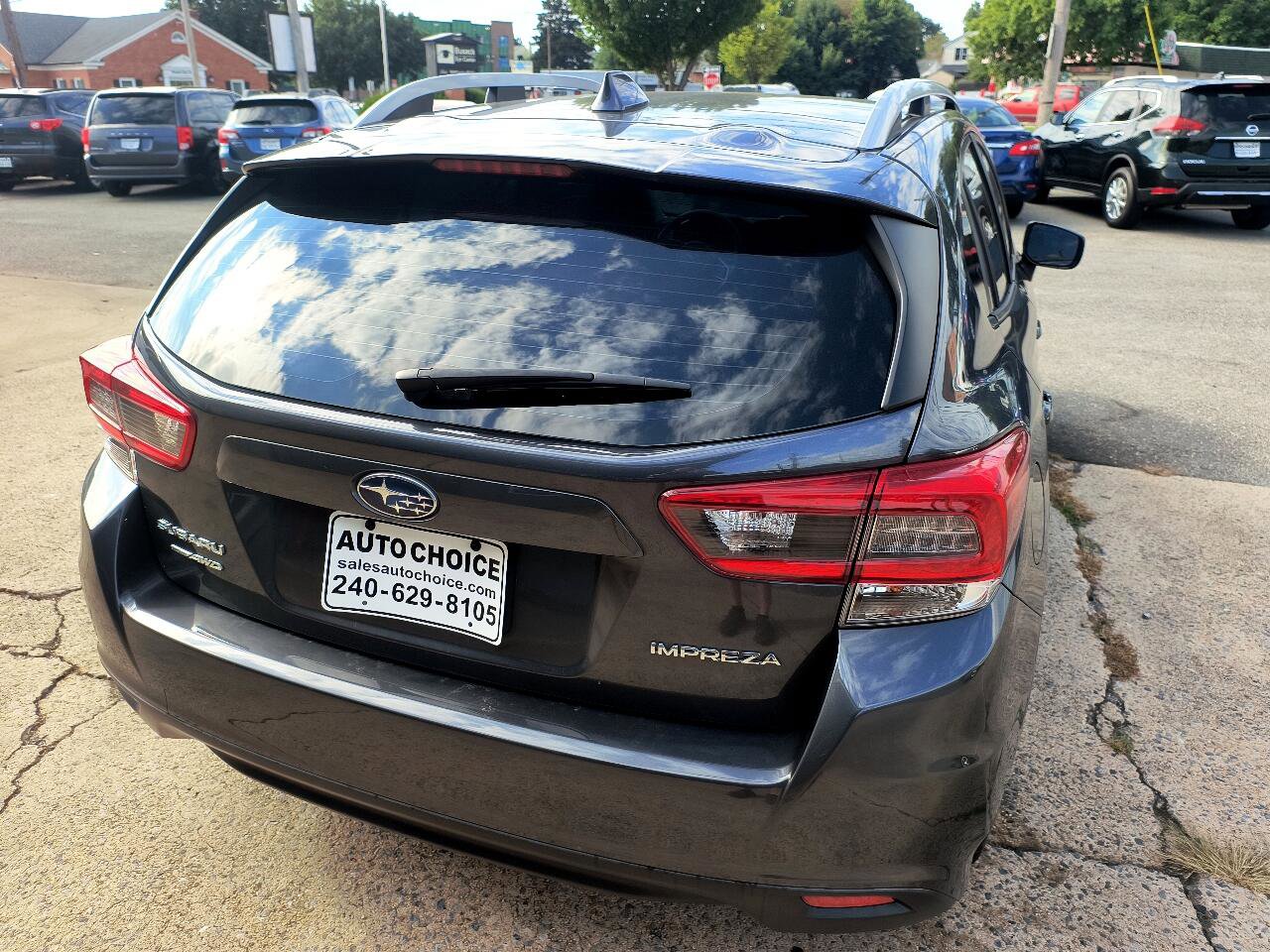 Used 2023 Subaru Impreza 2.0i Premium image 15