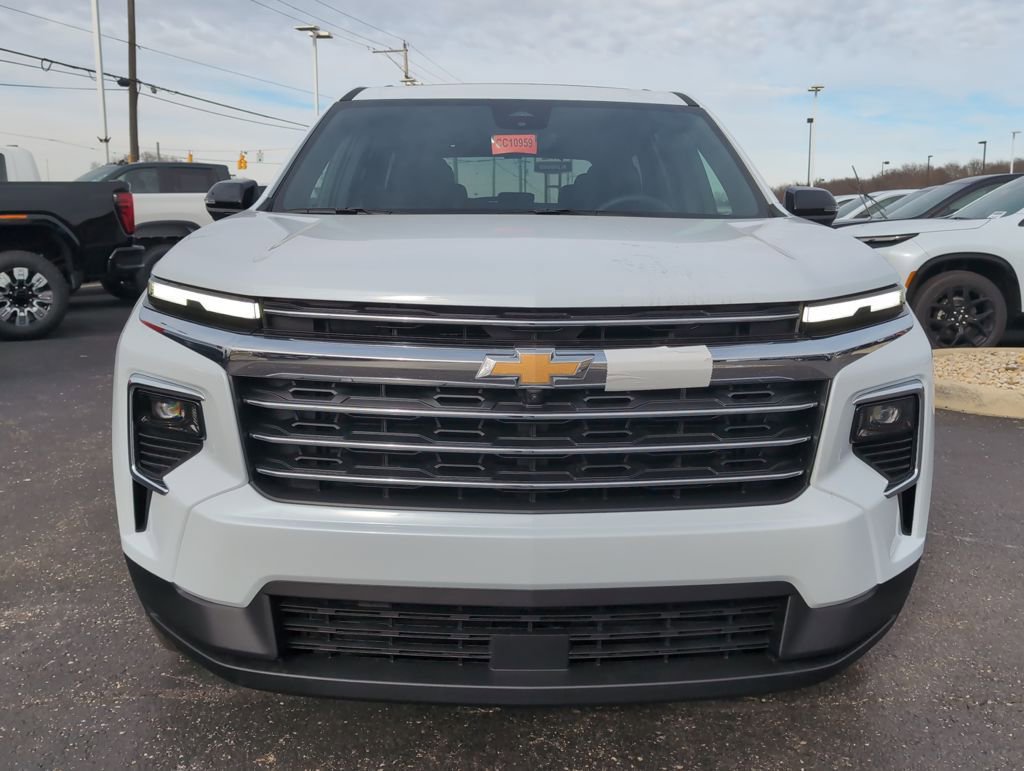 New 2026 Chevrolet Traverse LT w/ Sun and Wheel Package image 2