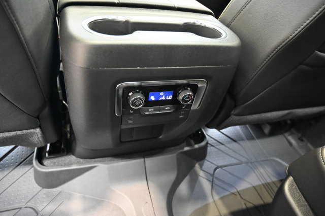 New 2026 Chevrolet Tahoe Premier w/ Sun And Tow Package AWD/4WD image 27