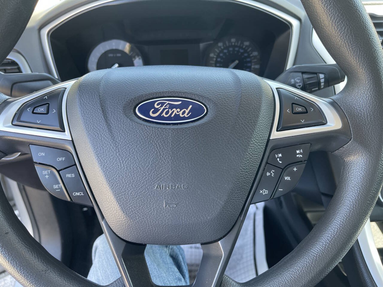 Used 2015 Ford Fusion S FWD image 20