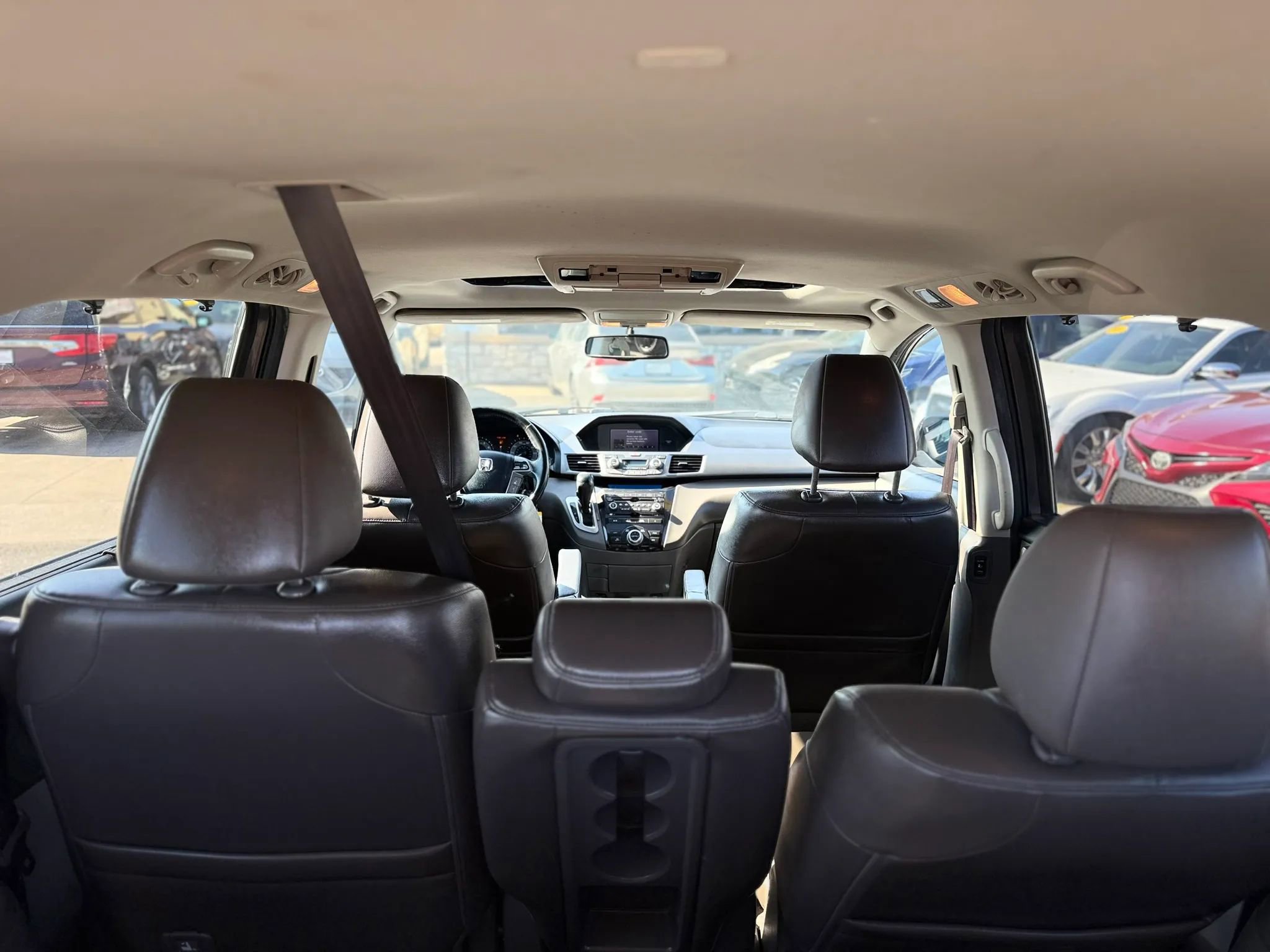 Used 2013 Honda Odyssey Touring Elite image 9