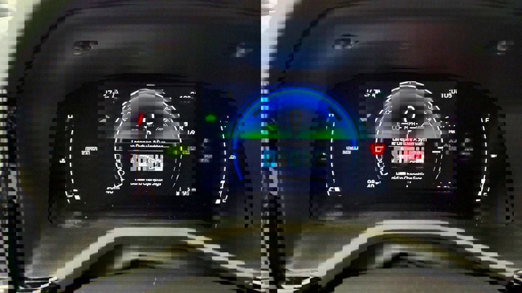 Used 2025 Toyota Camry SE w/ Convenience Package image 13