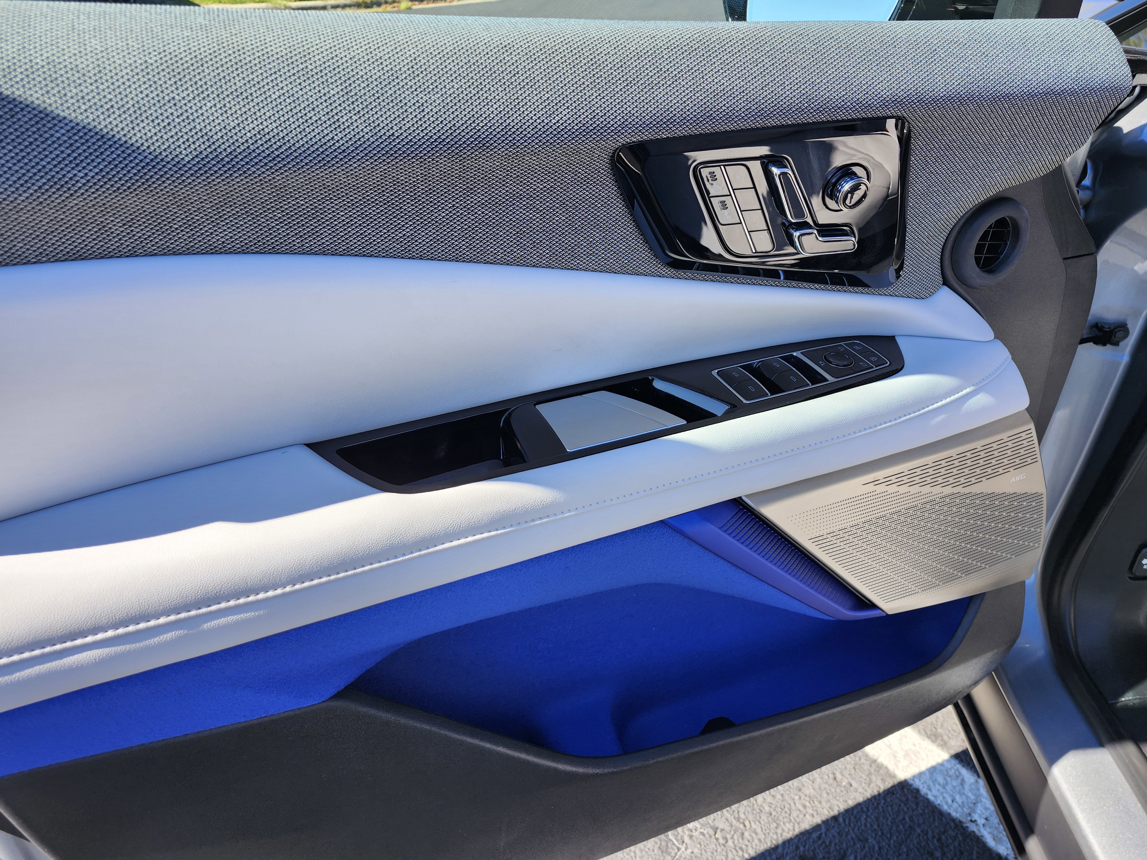 Used 2025 Cadillac Optiq Sport 1 image 19