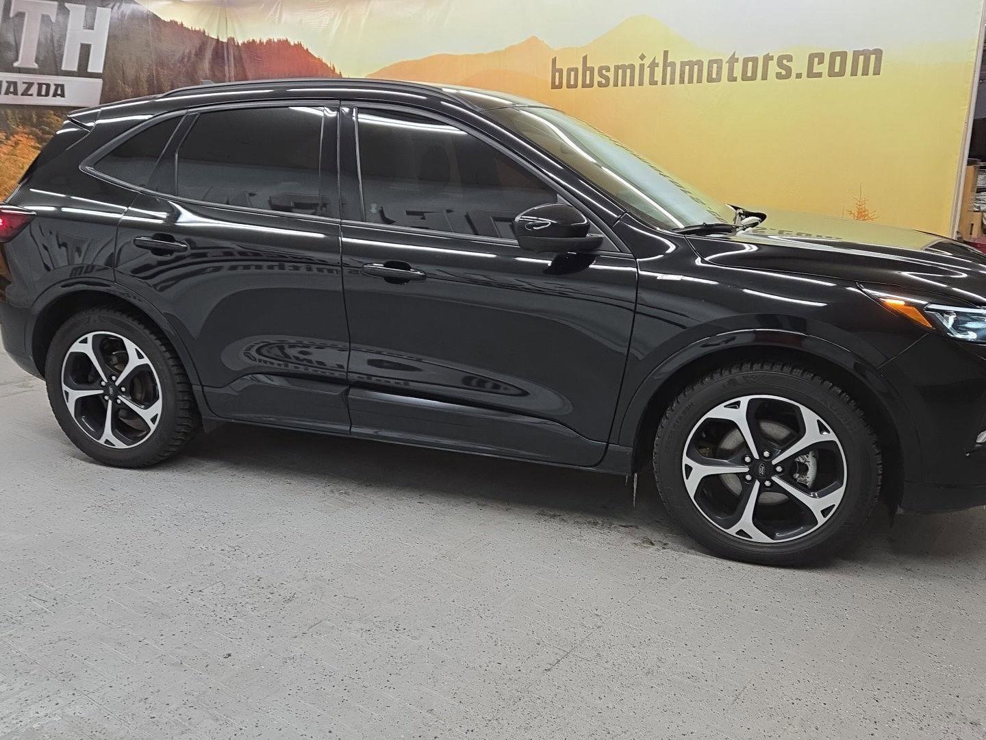 Used 2023 Ford Escape ST-Line Elite AWD/4WD image 21