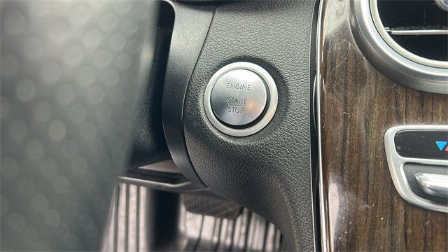 Used 2016 Mercedes-Benz C 300 4MATIC Sedan image 17