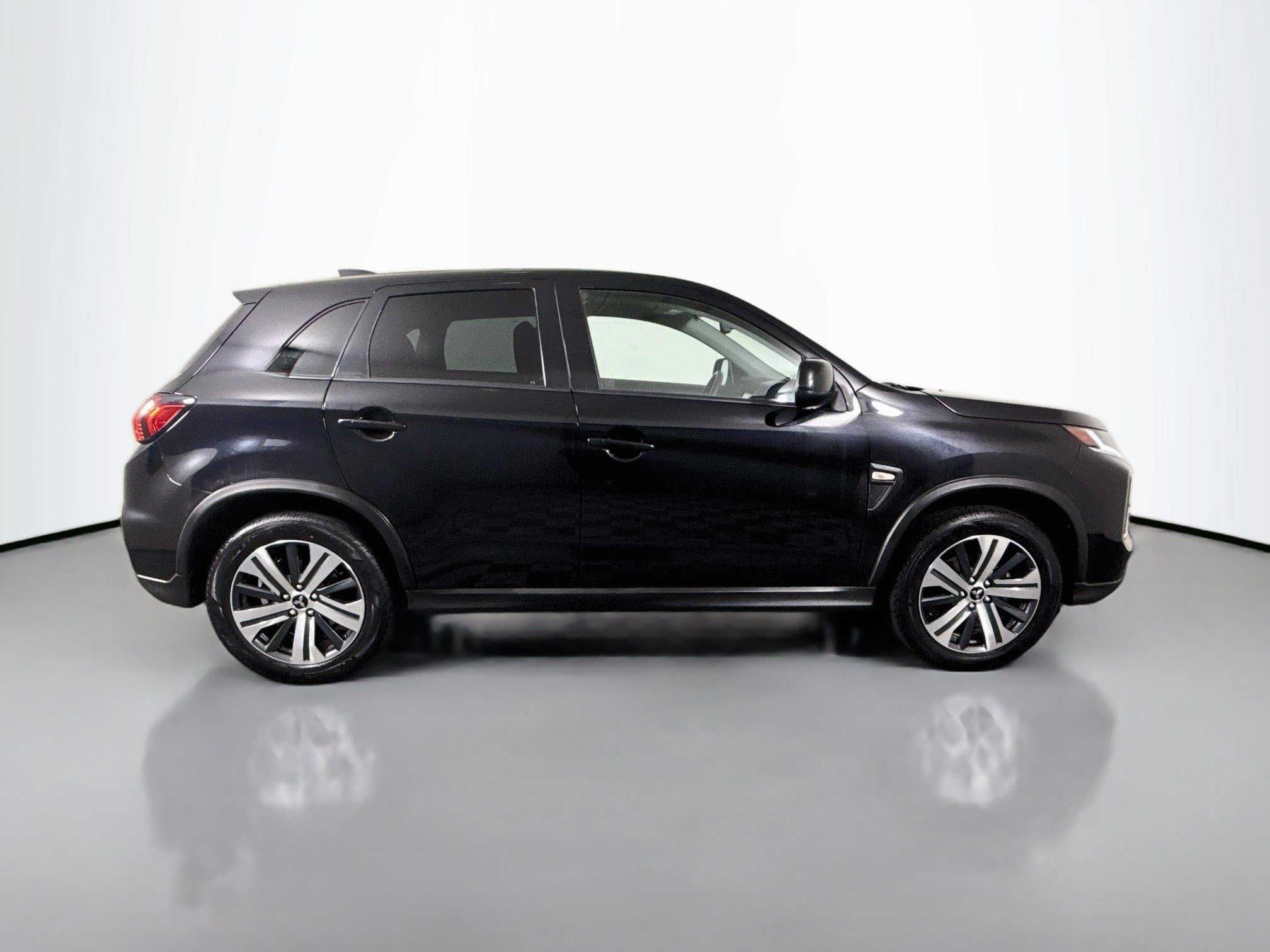 Used 2021 Mitsubishi Outlander Sport FWD image 11