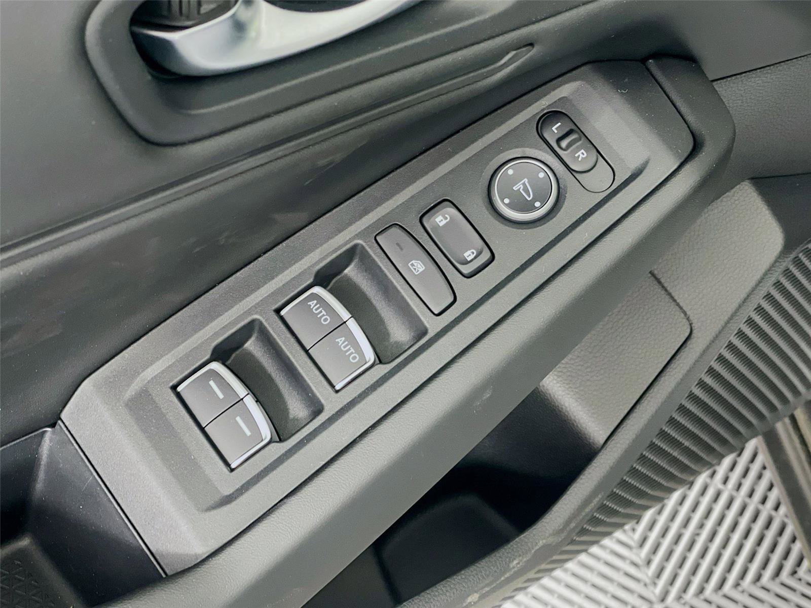 New 2026 Honda Accord SE image 18