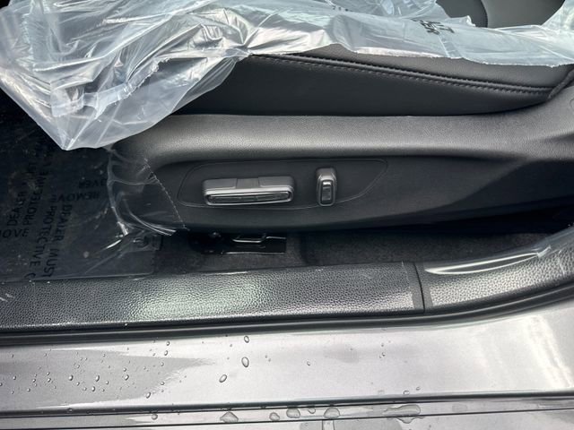 New 2025 Acura Integra image 26