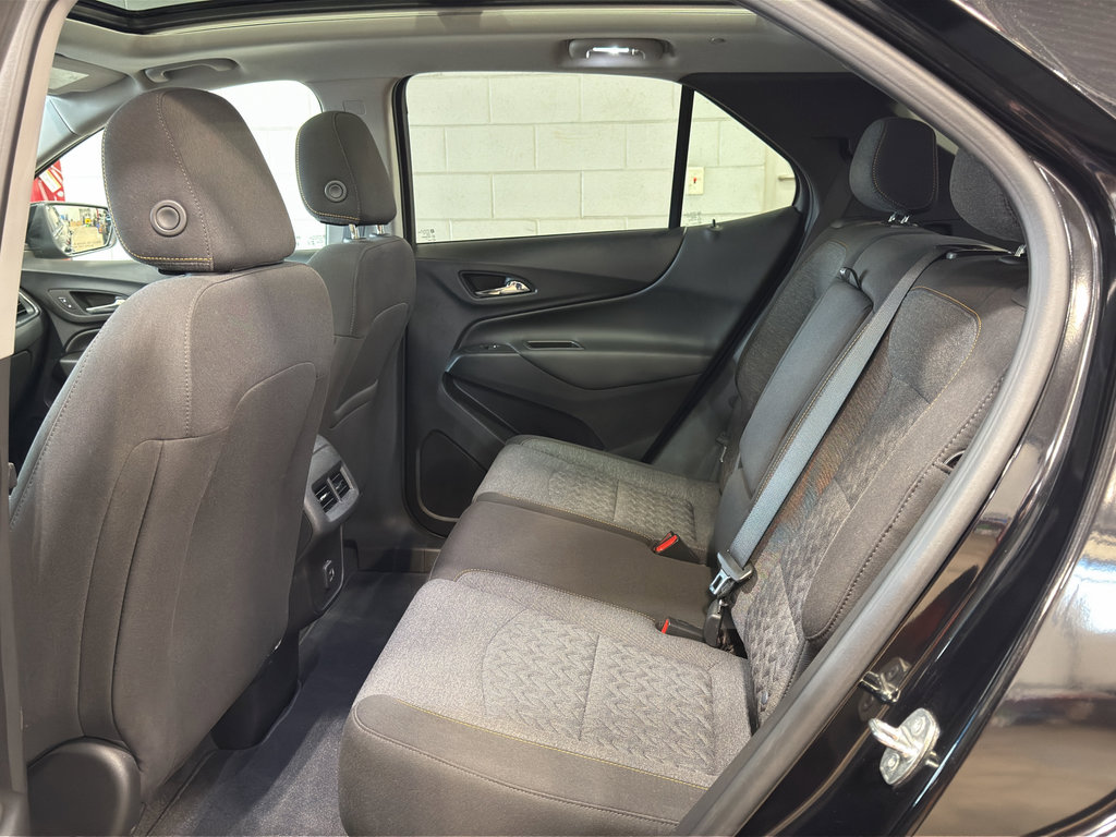 Used 2023 Chevrolet Equinox LT image 33