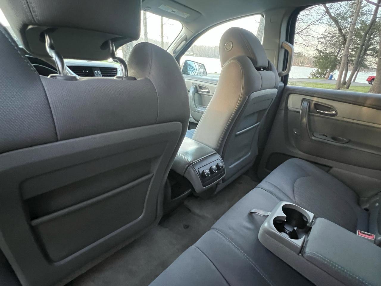 Used 2013 Chevrolet Traverse LS image 33