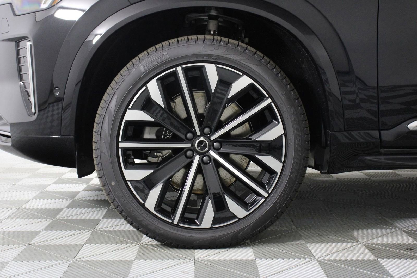 New 2026 Volvo XC90 T8 Ultra image 13