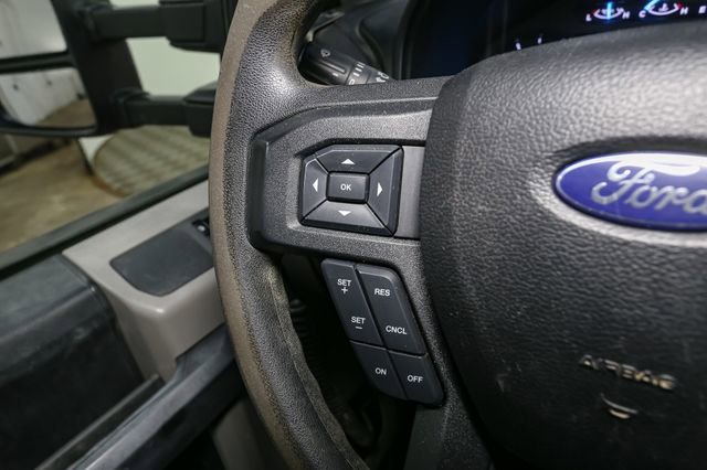 Used 2017 Ford F550 4x4 Regular Cab Super Duty image 24